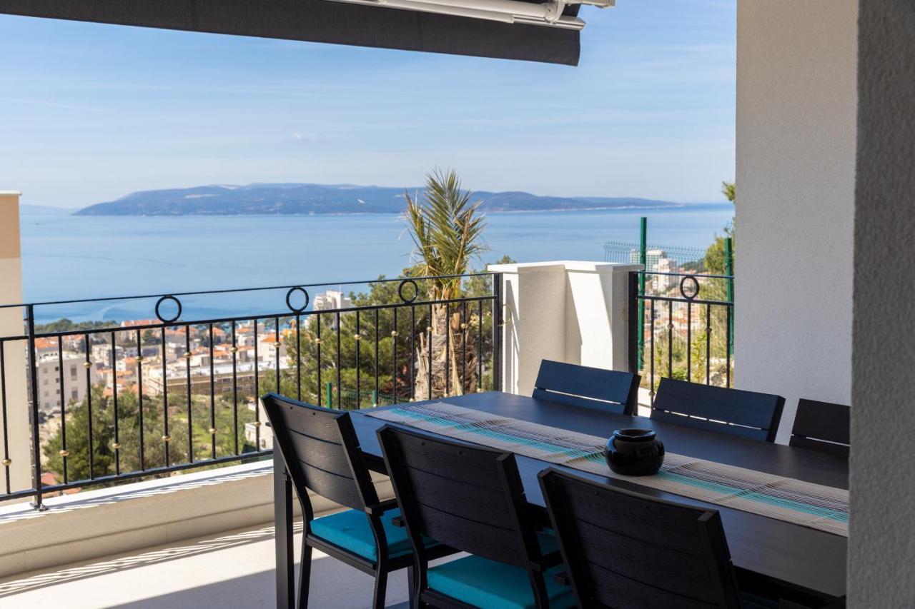 Villa Smaragd - Lapis - Luxury Apartment With Shared Pool Makarska Eksteriør bilde