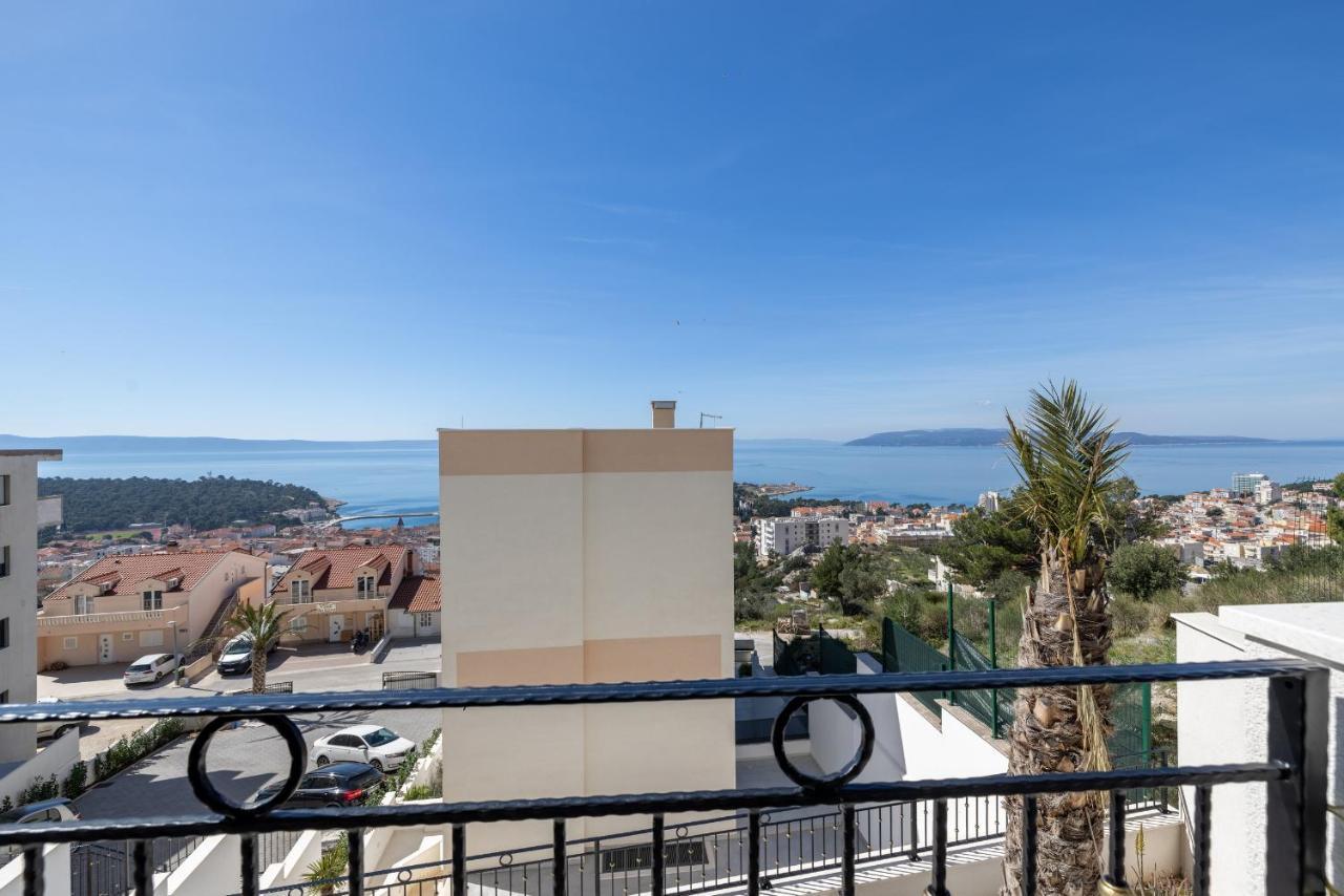 Villa Smaragd - Lapis - Luxury Apartment With Shared Pool Makarska Eksteriør bilde