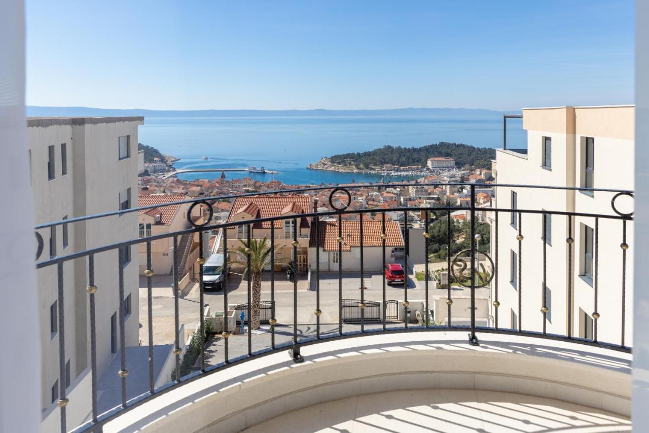 Villa Smaragd - Lapis - Luxury Apartment With Shared Pool Makarska Eksteriør bilde